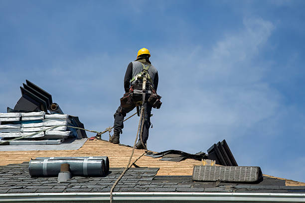 Professional Flat Roof Repair technician working in Jeffersonville, OH
